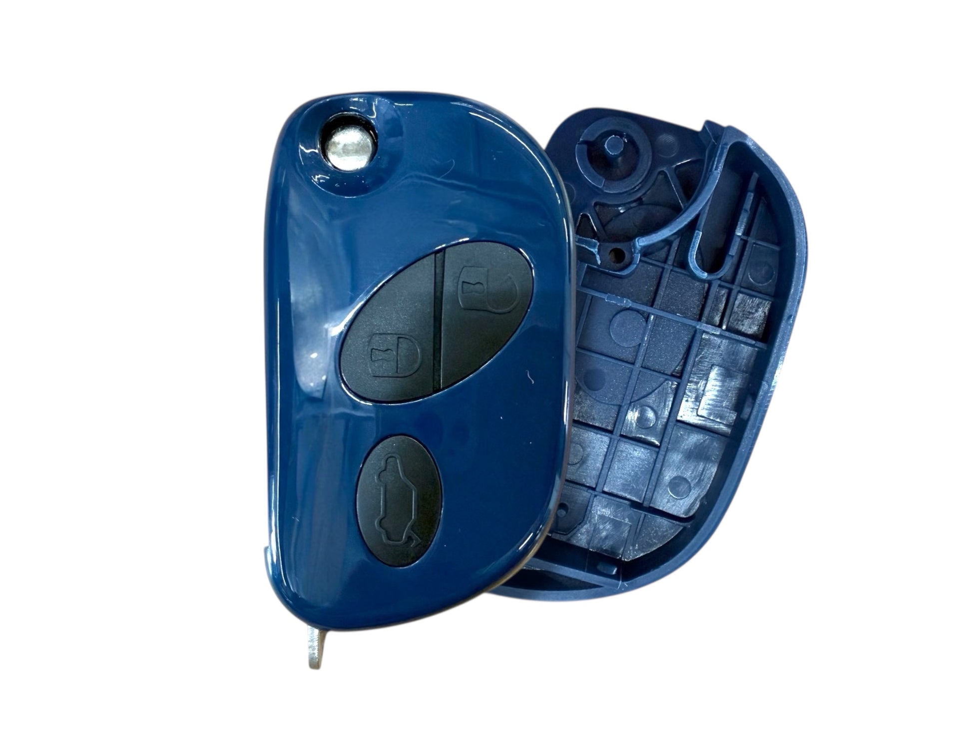 05-11 Maserati Gran Turismo Quattroporte Flip Key Shell for FCCID: RX2TRF937 (Aftermarket)