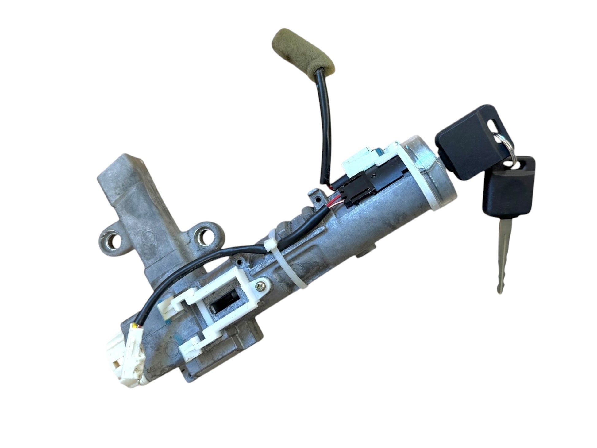 04-19 Nissan Ignition Lock Cylinder Assembly With 2 Chip Keys / Automatic Column Shift (Used OEM)
