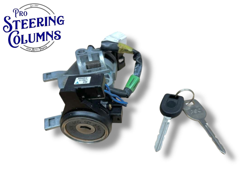 99-03 Mitsubishi Ignition Lock Cylinder Assembly With Key Shell Used OEM MN133173