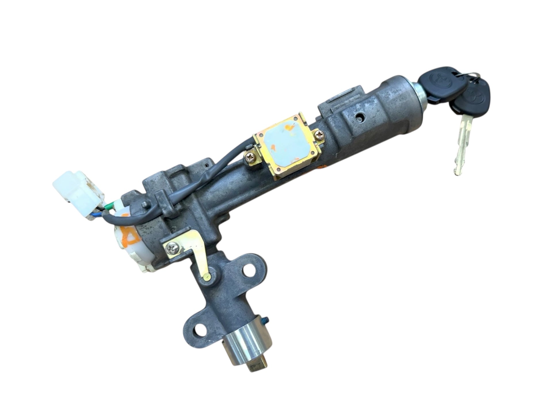 05-12 Avalon 04-08 Solara Ignition Lock Cylinder Assembly PN: 69057-AA010 (Used OEM)