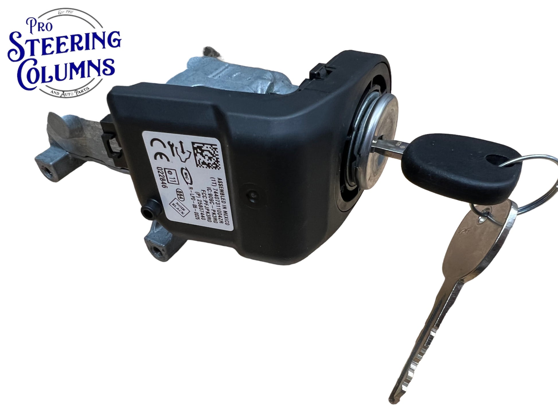 2005 & Up Cobalt Equinox HHR Ignition Lock Assembly With 2 Keys Used OEM