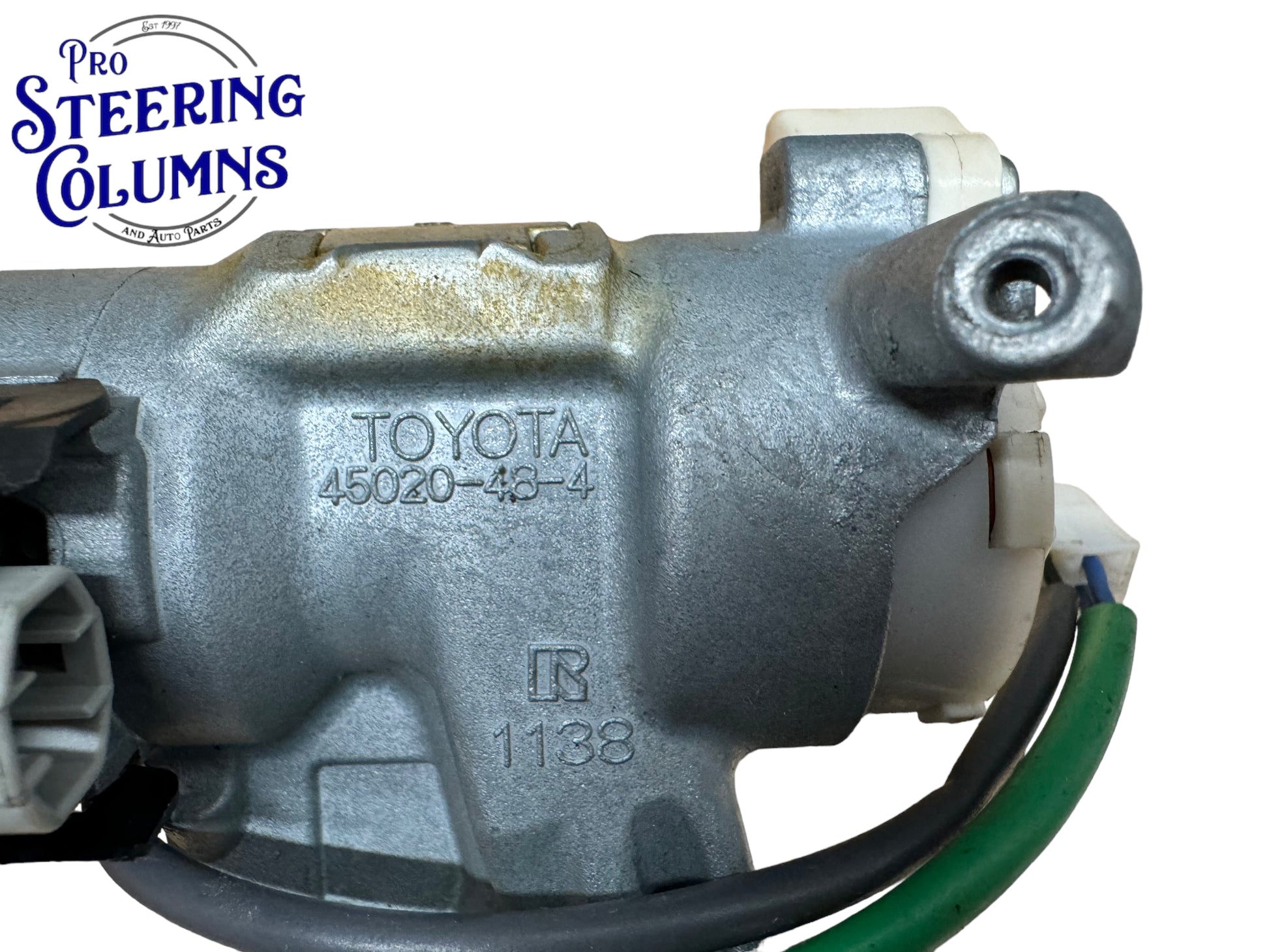 2004-2007 Toyota Highlander Ignition Lock Cylinder Assembly 2 Keys Used OEM 45020-48-4