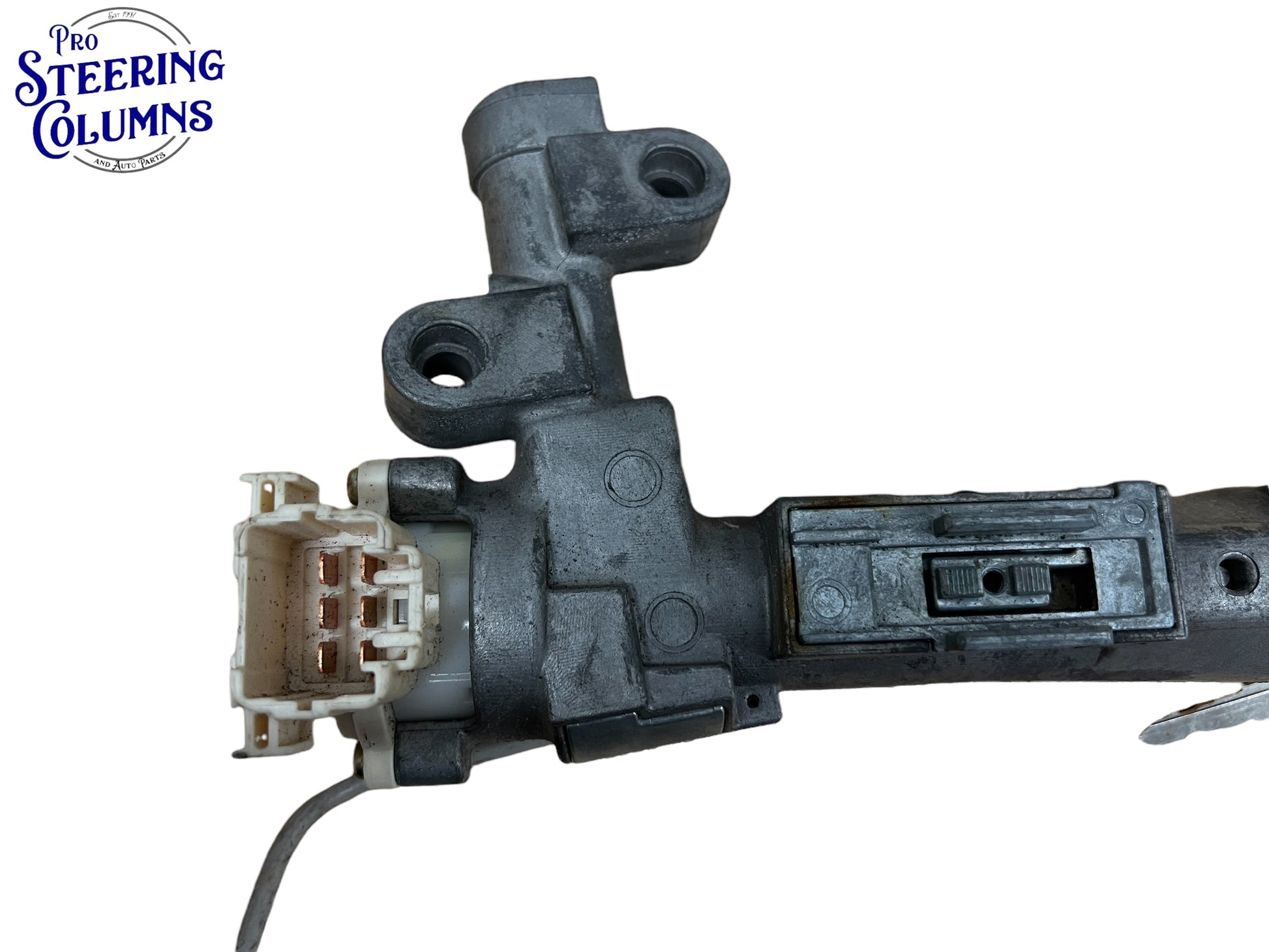 2003-2006 Tundra Double Cab Ignition Lock Cylinder Assembly 2 Keys Used OEM 45020-34-3