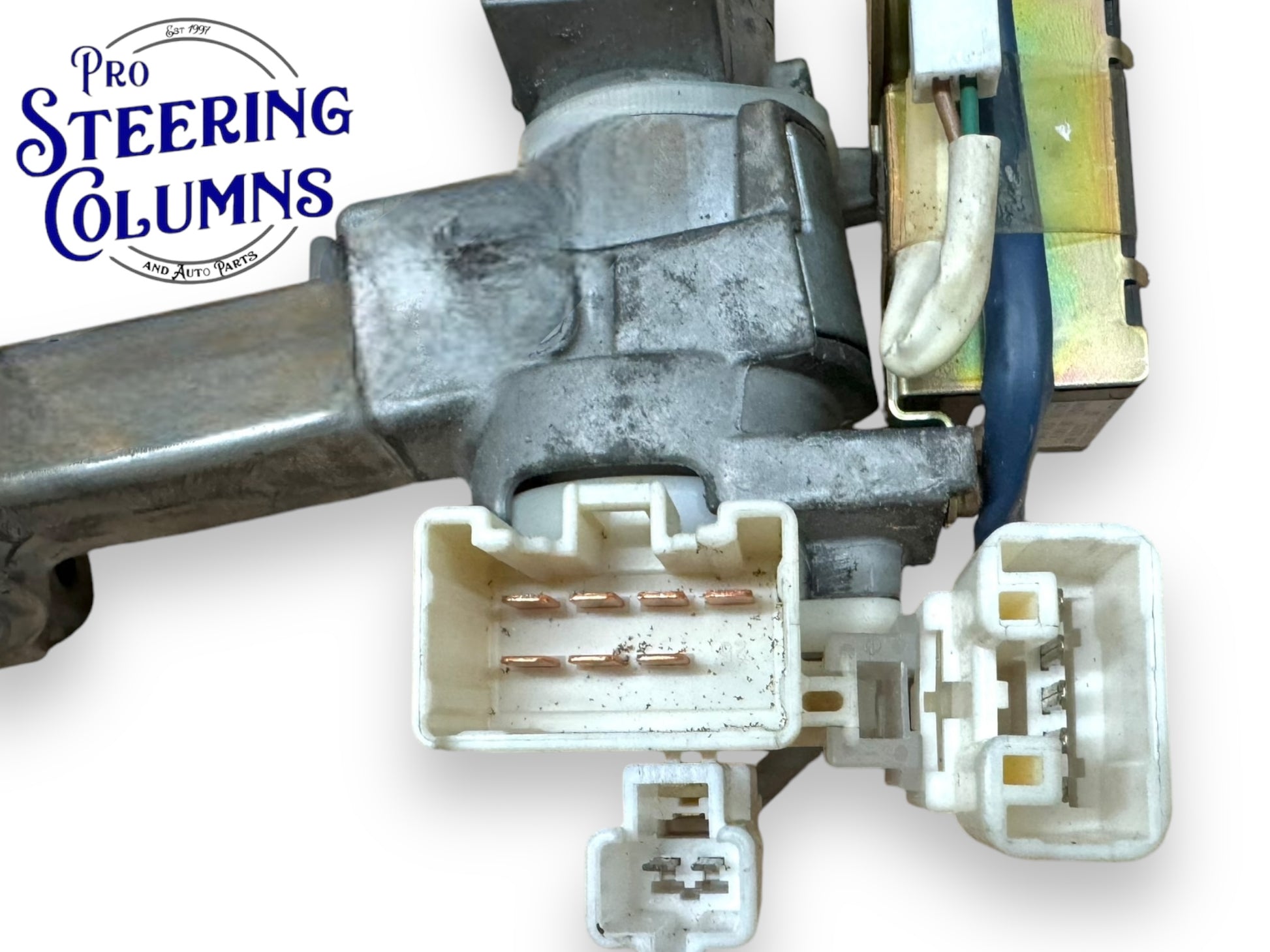 1999-2003 Toyota Sienna Ignition Lock Cylinder Assembly With Immobilizer 2 Key Shells Used OEM