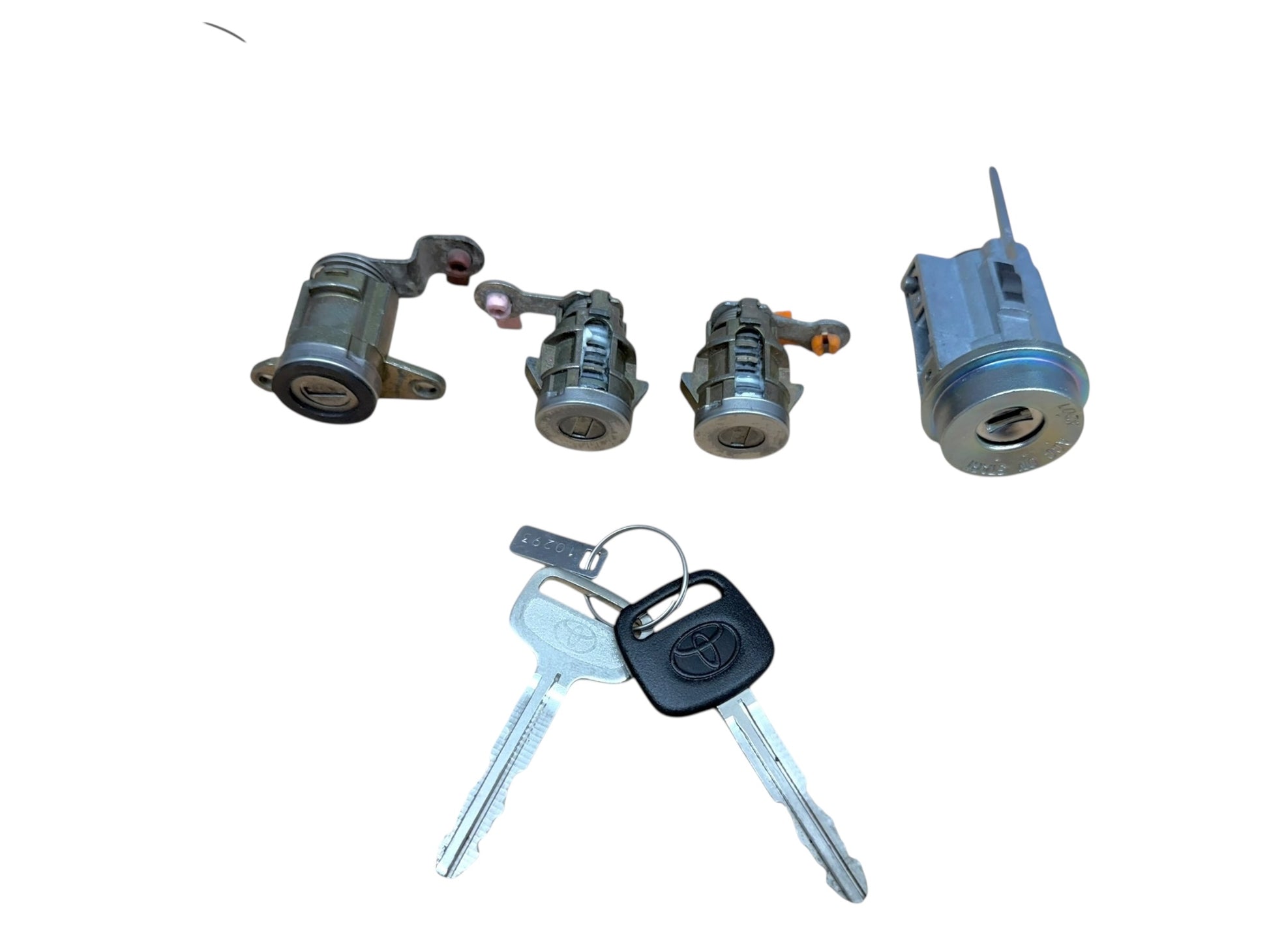 1999-2002 Toyota 4runner Ignition Door & Trunk Lock Cylinder Set (Keyed Alike)