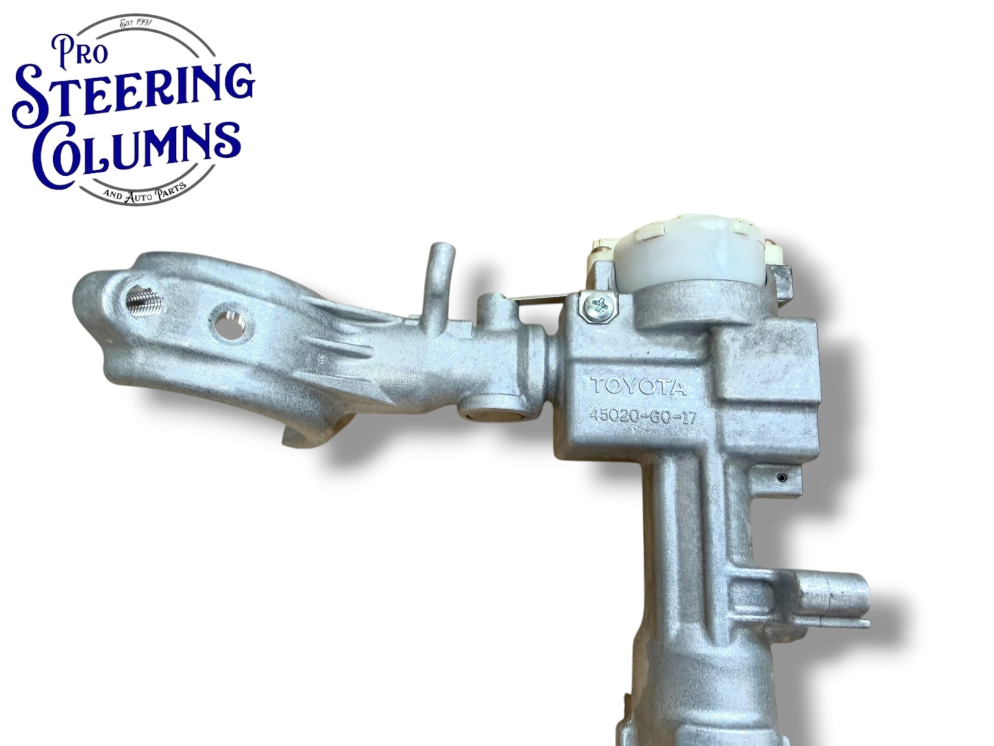 03-07 Lexus LX470 Ignition Lock Assembly Switch With Key Shells PN:: 69057-60600 (OEM)