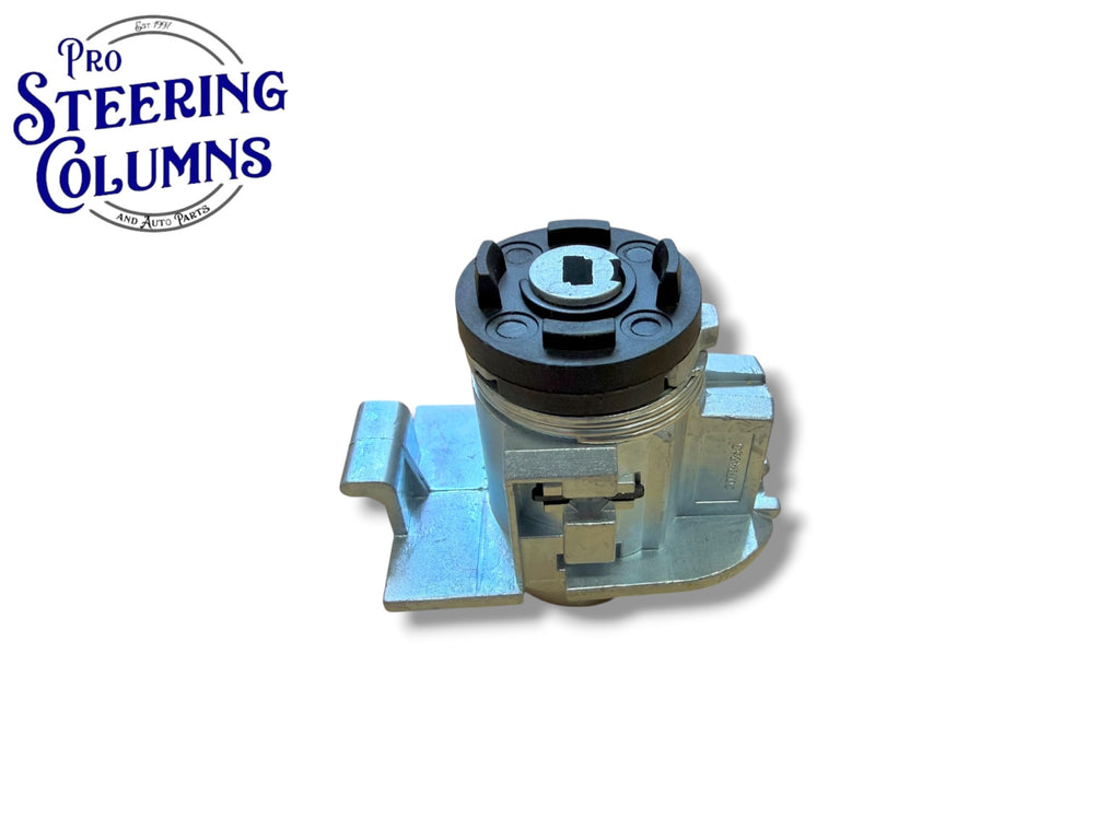 08-19 Land Rover Door Lock Cylinder With Key PN: LR043269