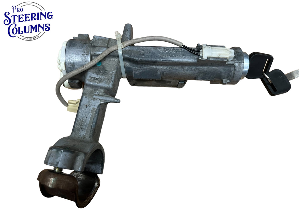 2000-2006 Tundra Single Cab Ignition Lock Cylinder Assembly 2 Keys Used OEM 45020-45-1