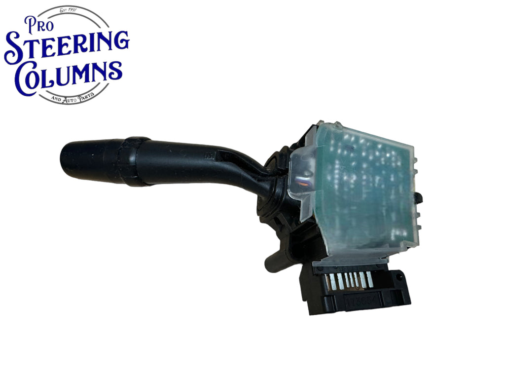 2000-2005 Celica Highlander 2006-2007 Sienna Windshield Wiper Switch With Rear Control Used OEM 84652-08031