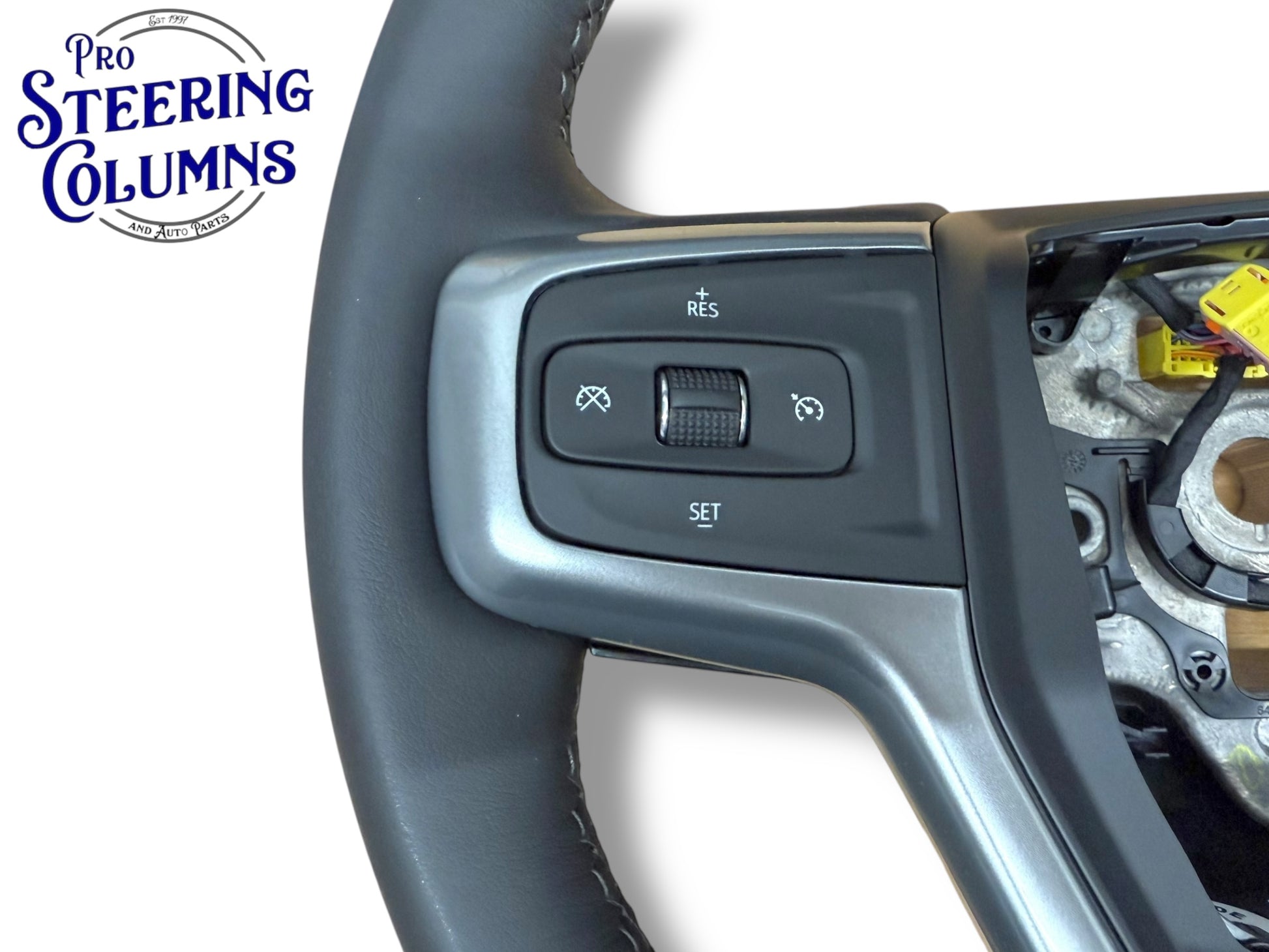 20-22 GM Silverado 1500 2500 3500 Steering Wheel Leather Black Cruise New OEM 84946350