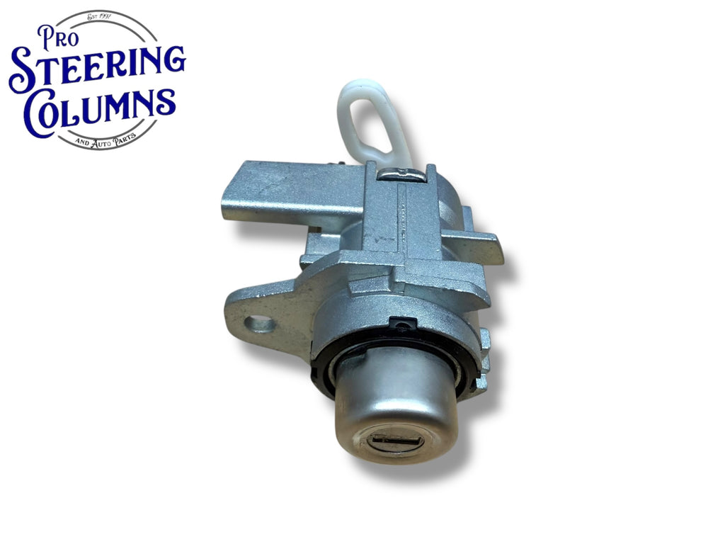 07-11 Toyota Yaris Tailgate Lock Cylinder 69055-52450 (Aftermarket)