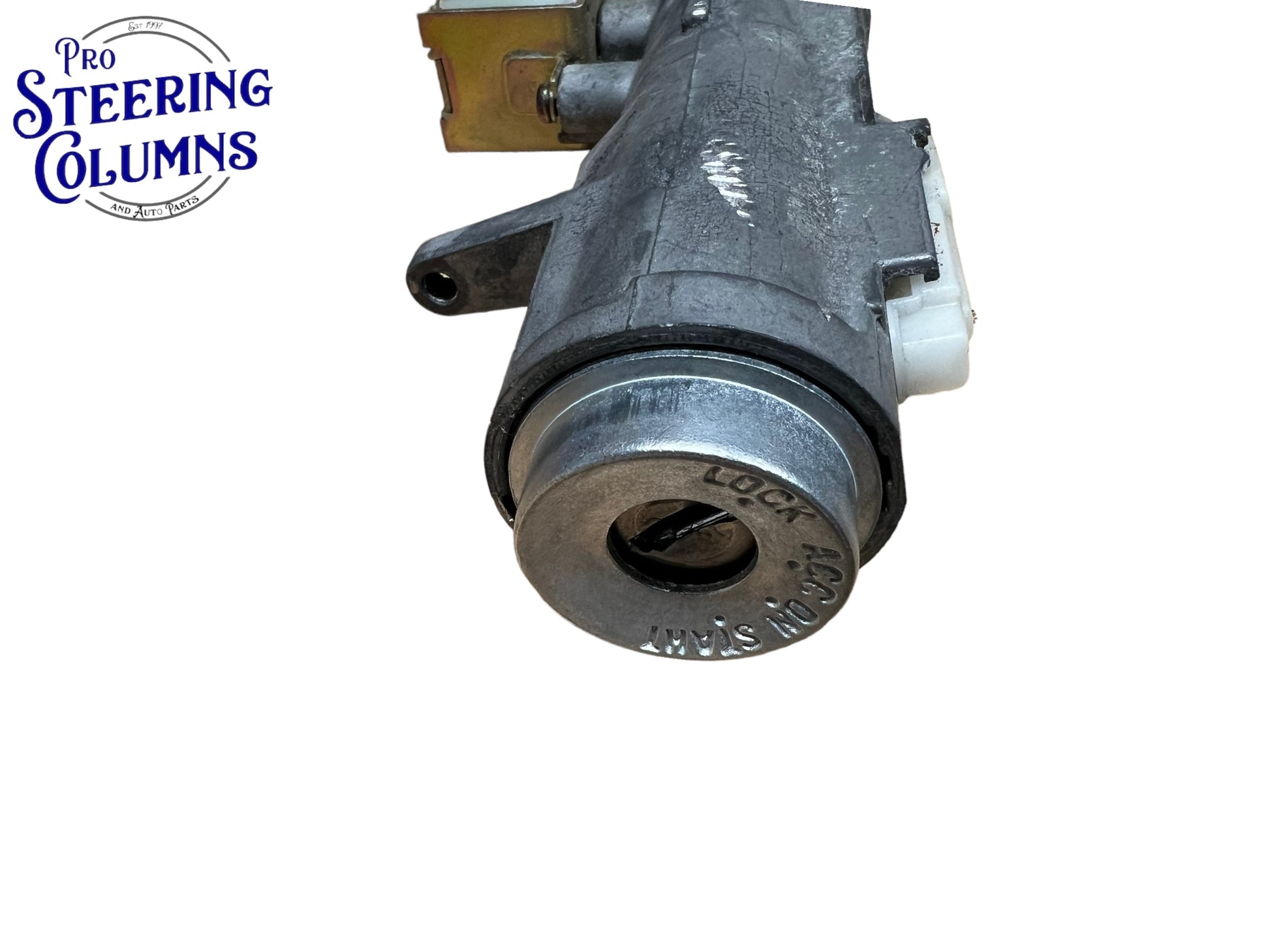 1997-2001 Camry Ignition Lock Cylinder Assembly 2 Keys Used OEM