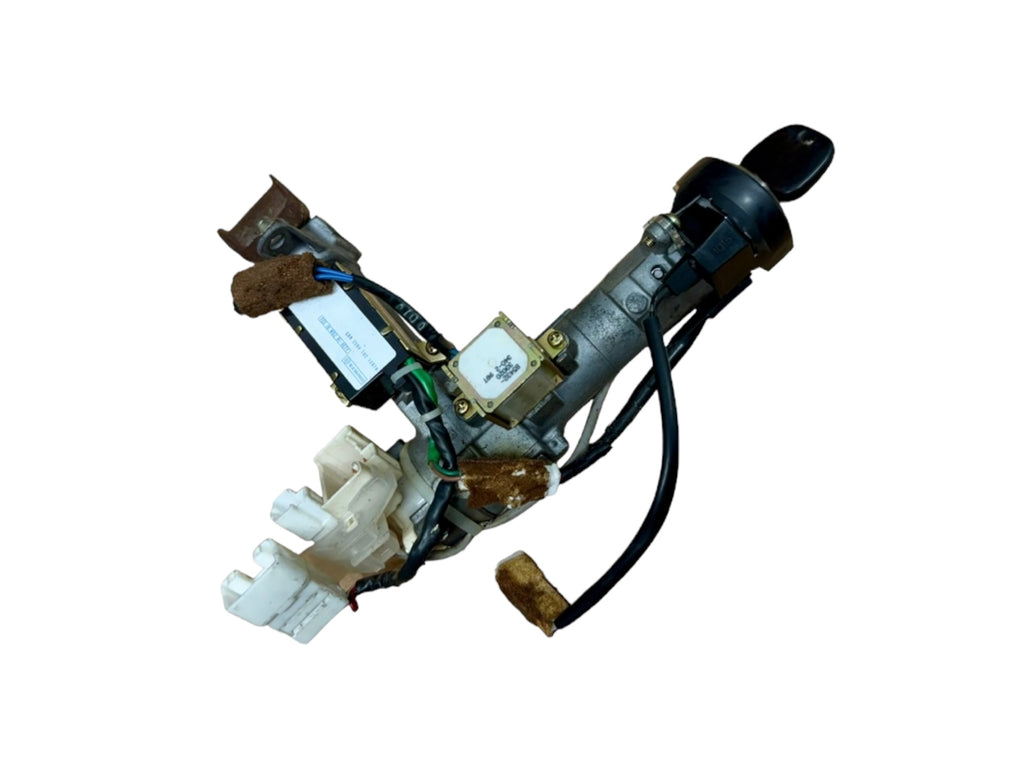 1998-2001 Lexus ES300 Ignition Lock Cylinder Assembly With Key Shell Used OEM